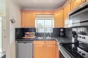 1198 Hillsboro Mile, Pompano Beach, FL 33062 - Photo 14