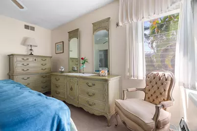 561 Bayshore Drive #7, Fort Lauderdale, FL 33304 - Photo 42