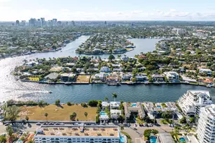 561 Bayshore Dr, Fort Lauderdale, FL 33304 - Photo 60