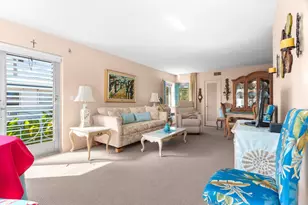 561 Bayshore Dr, Fort Lauderdale, FL 33304 - Photo 22