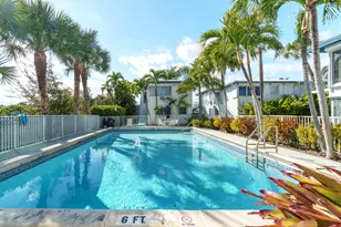 561 Bayshore Dr, Fort Lauderdale, FL 33304 - Photo 14