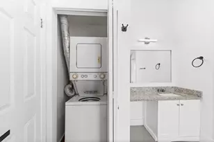 3951 Coral Springs Dr, Coral Springs, FL 33065 - Photo 20