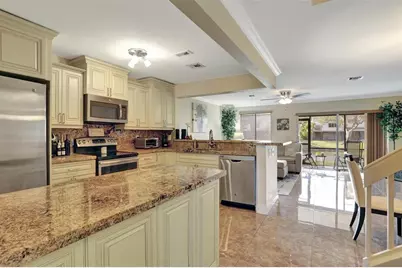 1975 Discovery Circle, Deerfield Beach, FL 33442 - Photo 2