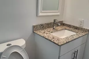 645 NW 64th St, Miami, FL 33150 - Photo 14