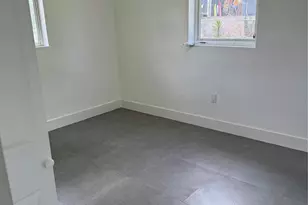 645 NW 64th St, Miami, FL 33150 - Photo 18