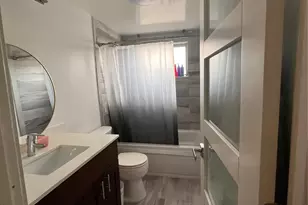 400 Golden Isles Dr, Hallandale Beach, FL 33009 - Photo 10