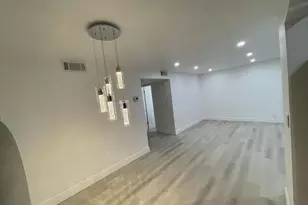 11660 NW 45th St, Coral Springs, FL 33065 - Photo 2