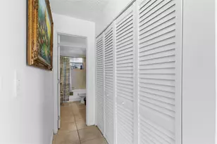 9350 Sunrise Lakes Blvd, Sunrise, FL 33322 - Photo 34