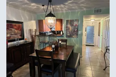 9350 Sunrise Lakes Boulevard #101, Sunrise, FL 33322 - Photo 4