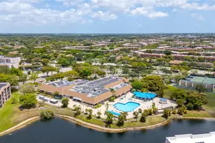 9350 Sunrise Lakes Blvd, Sunrise, FL 33322 - Photo 58