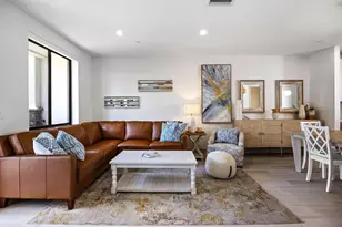 428 SE 12th Ct, Fort Lauderdale, FL 33316 - Photo 2