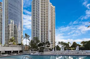 18001 Collins Ave, Sunny Isles Beach, FL 33160 - Photo 8