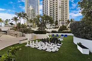 18001 Collins Ave, North Miami Beach, FL 33160 - Photo 8