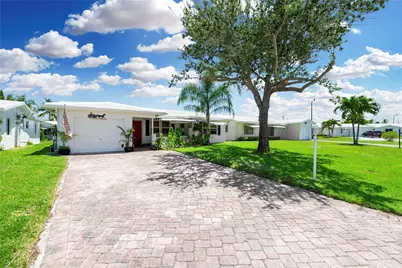 220 S Golf Boulevard, Pompano Beach, FL 33064 - Photo 2