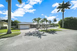 10321 SW 116th Ave, Miami, FL 33176 - Photo 2