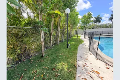 10321 SW 116th Avenue, Miami, FL 33176 - Photo 50