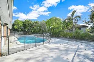 10321 SW 116th Ave, Miami, FL 33176 - Photo 12