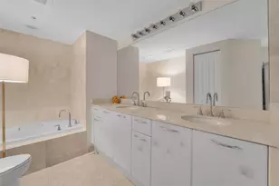 350 SE 2nd St, Fort Lauderdale, FL 33301 - Photo 14