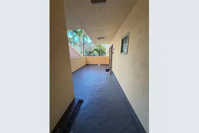8225 Lake Drive #205, Doral, FL 33166 - Photo 22