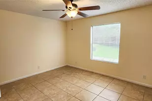 2820 Stoneway Ln, Fort Pierce, FL 34982 - Photo 12