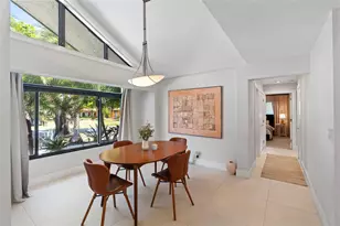 2430 NE 49th St, Pompano Beach, FL 33064 - Photo 4
