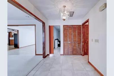 322 S Naranja Avenue, Port Saint Lucie, FL 34983 - Photo 8