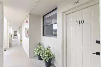 118 Lake Emerald Drive, Oakland Park, FL 33309 - Photo 2