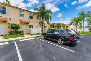 6631 Winfield Blvd, Margate, FL 33063 - Photo 4