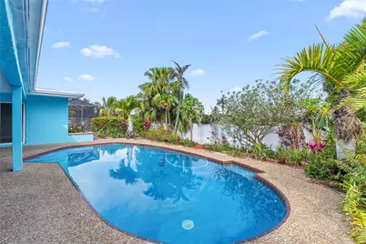 11831 NW 31st Place, Sunrise, FL 33323 - Photo 2