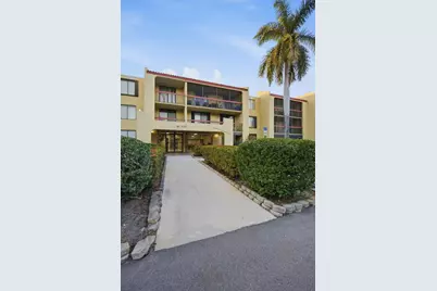 737 SE 1st Way #205, Deerfield Beach, FL 33441 - Photo 2