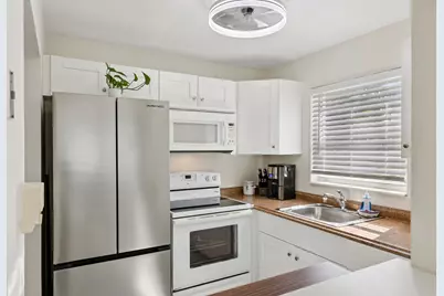 125 Oakridge J #125, Deerfield Beach, FL 33442 - Photo 10