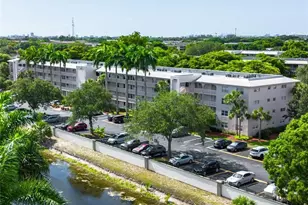 2001 S Granada Dr, Pompano Beach, FL 33066 - Photo 4