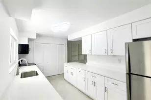 1715 York Ct, Fort Pierce, FL 34982 - Photo 18