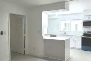 1715 York Ct, Fort Pierce, FL 34982 - Photo 30