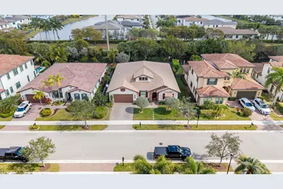 8840 Watercrest Circle, Parkland, FL 33076 - Photo 10