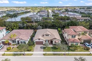 8840 Watercrest Cir Circle E, Parkland, FL 33076 - Photo 8