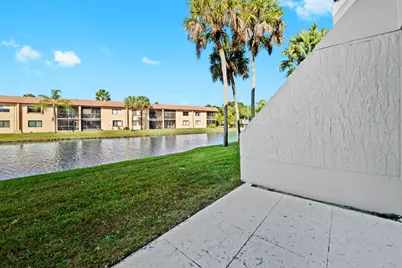 140 Lakeview Drive #103, Weston, FL 33326 - Photo 10