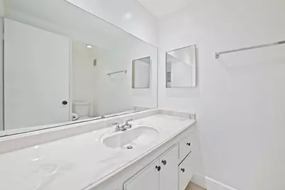 140 Lakeview Drive #103, Weston, FL 33326 - Photo 16