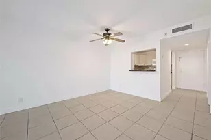 140 Lakeview Dr, Weston, FL 33326 - Photo 14