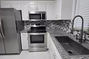 4768 SW 14th Ct, Deerfield Beach, FL 33442 - Photo 8