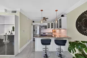 2900 NE 30th St, Fort Lauderdale, FL 33306 - Photo 30