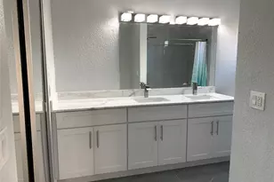 5910 Chester Ln, Davie, FL 33331 - Photo 10