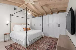 2740 NE 27th Ct, Fort Lauderdale, FL 33306 - Photo 26