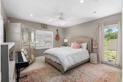 2740 NE 27th Court, Fort Lauderdale, FL 33306 - Photo 34