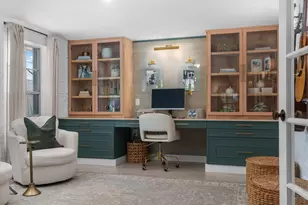 2740 NE 27th Ct, Fort Lauderdale, FL 33306 - Photo 2