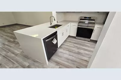 8011 Southgate Boulevard #L10, North Lauderdale, FL 33068 - Photo 16