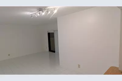 2372 NW 39th Avenue, Coconut Creek, FL 33066 - Photo 8