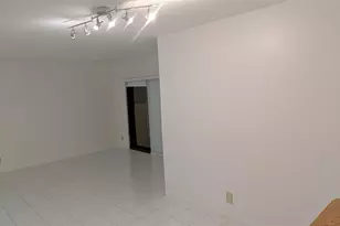 2372 NW 39th Ave, Pompano Beach, FL 33066 - Photo 8