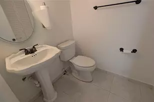 2372 NW 39th Ave, Pompano Beach, FL 33066 - Photo 10