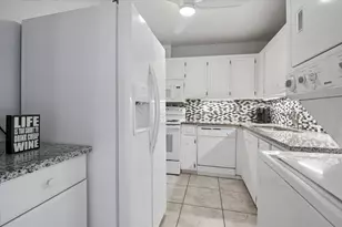 2260 NE 67th St, Fort Lauderdale, FL 33308 - Photo 6